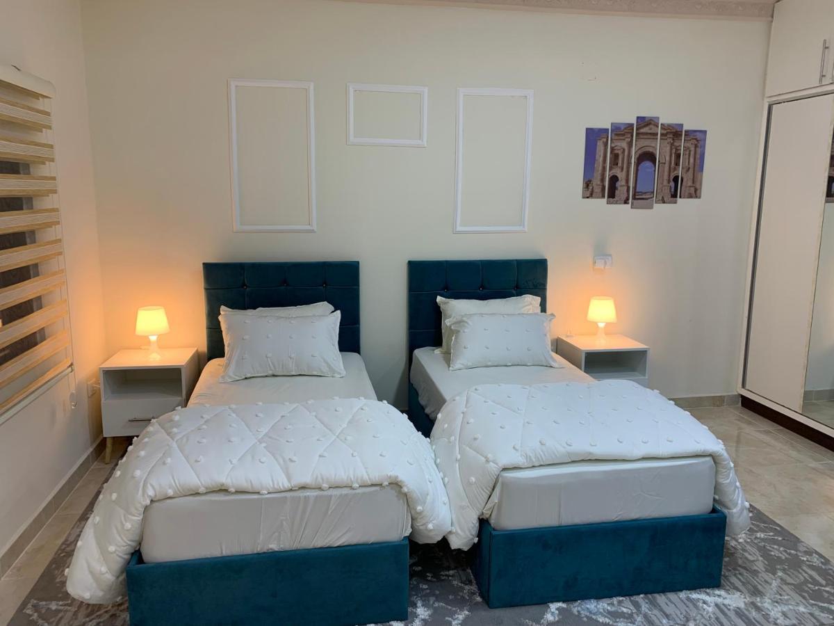 Tayoon Host Apartment Jarash Ngoại thất bức ảnh