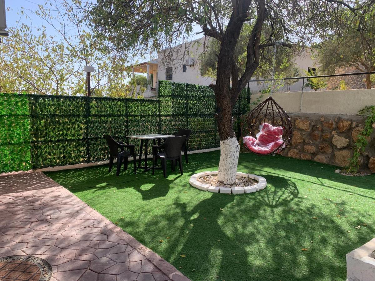 Tayoon Host Apartment Jarash Ngoại thất bức ảnh