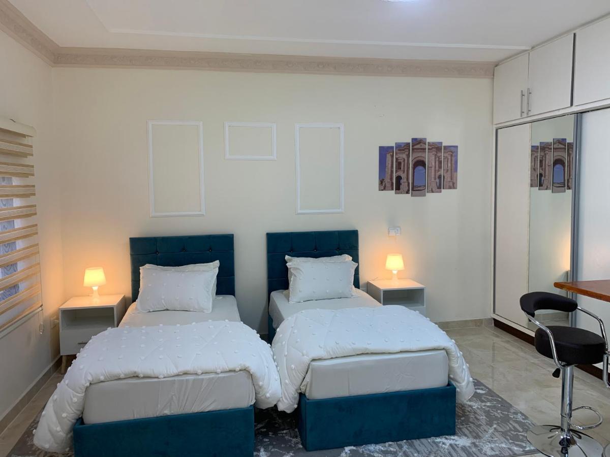 Tayoon Host Apartment Jarash Ngoại thất bức ảnh